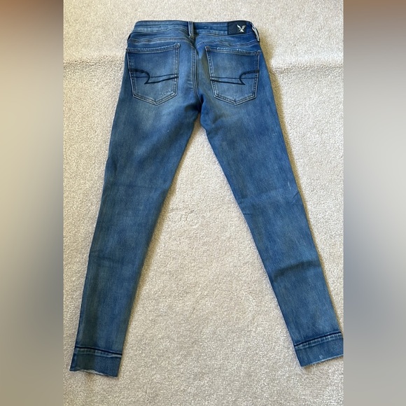 American Eagle Jeans - Super Low Jegging - Picture 2 of 3